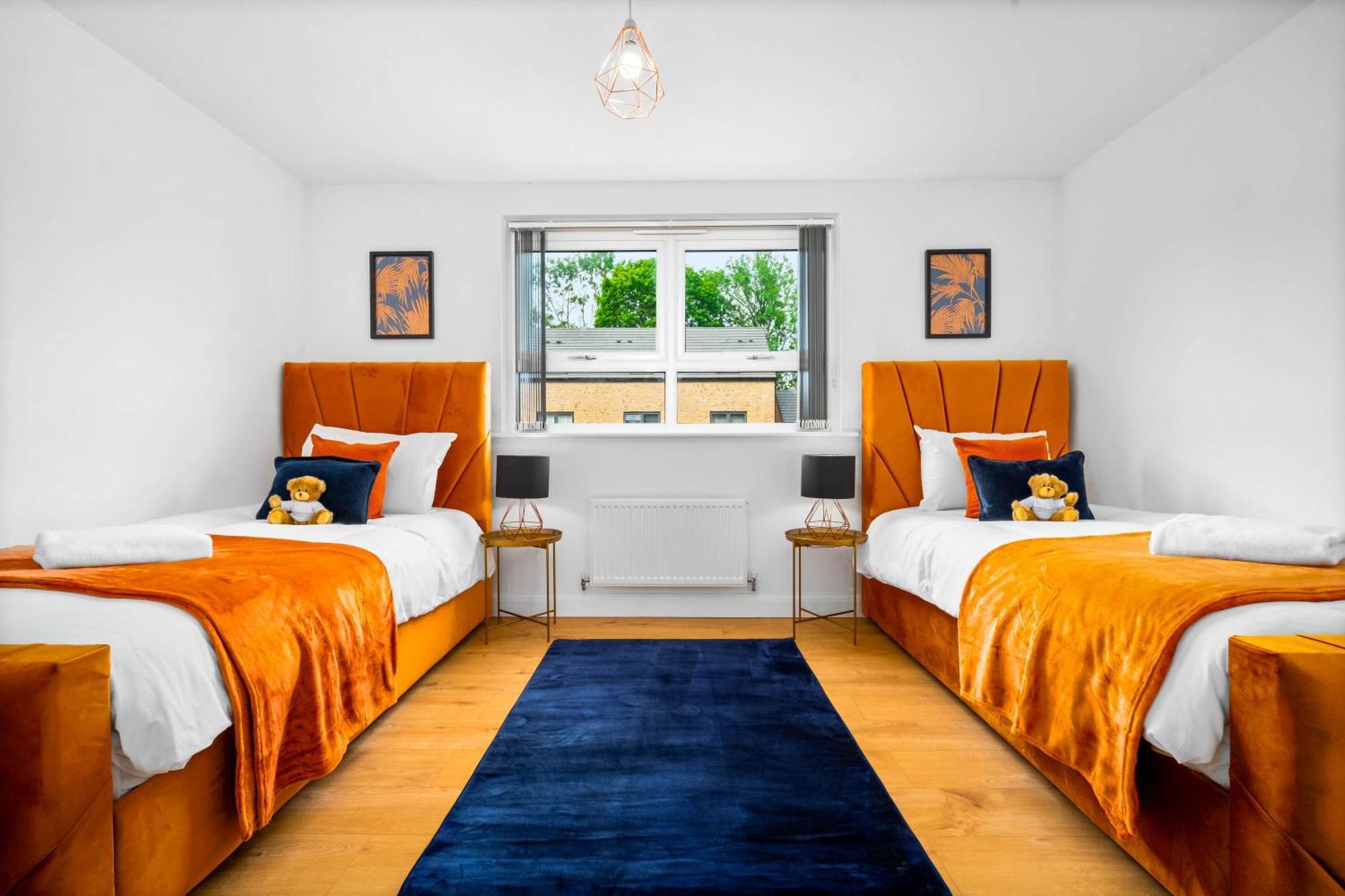 Luxury City Centre 5 Bed House With En-Suite, Bbq, On-Site Parking By Azura Nights Бирмингам Екстериор снимка