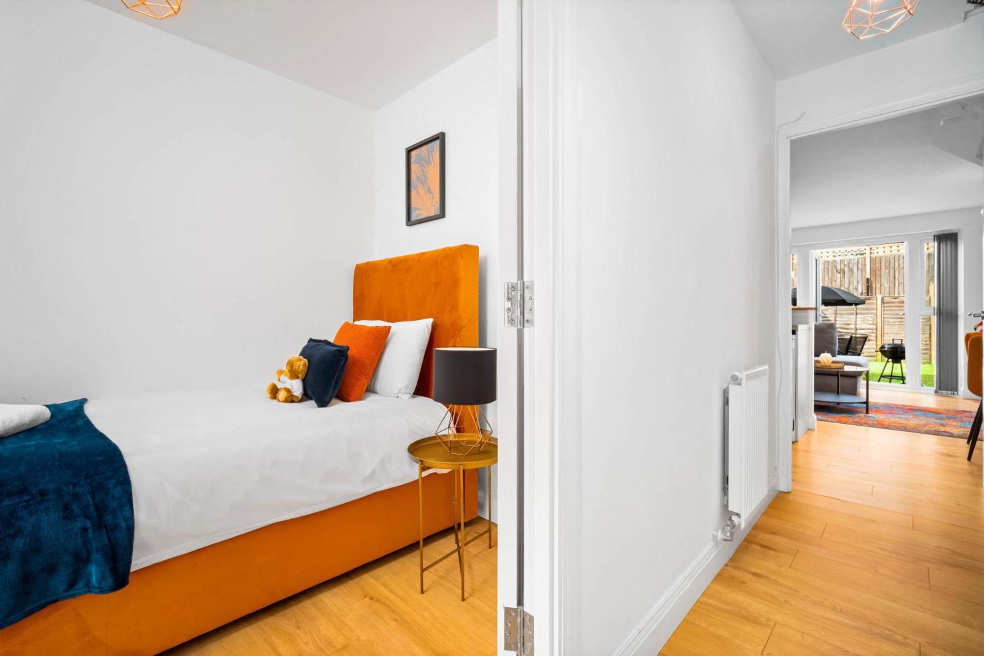 Luxury City Centre 5 Bed House With En-Suite, Bbq, On-Site Parking By Azura Nights Бирмингам Екстериор снимка