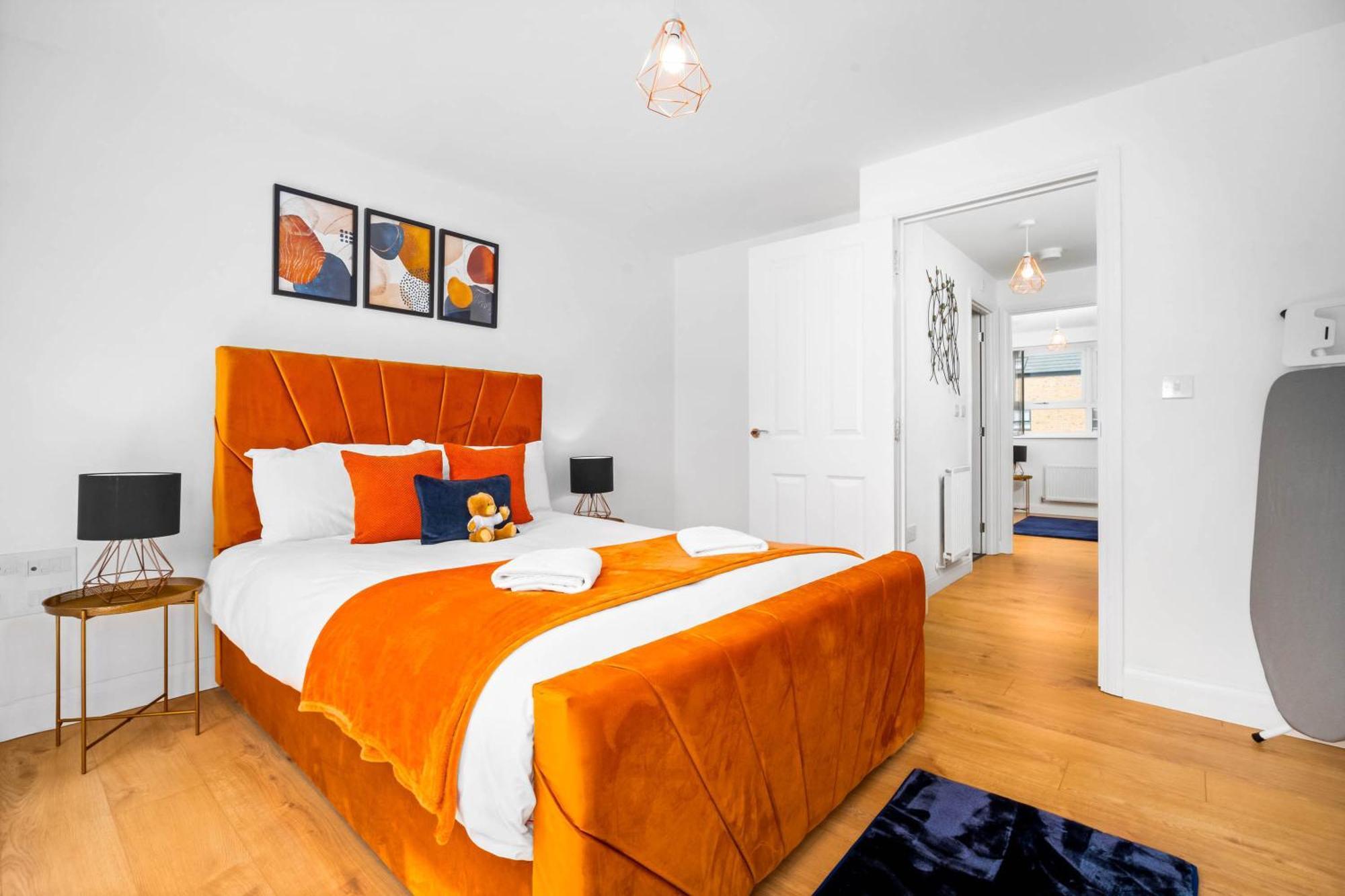 Luxury City Centre 5 Bed House With En-Suite, Bbq, On-Site Parking By Azura Nights Бирмингам Екстериор снимка